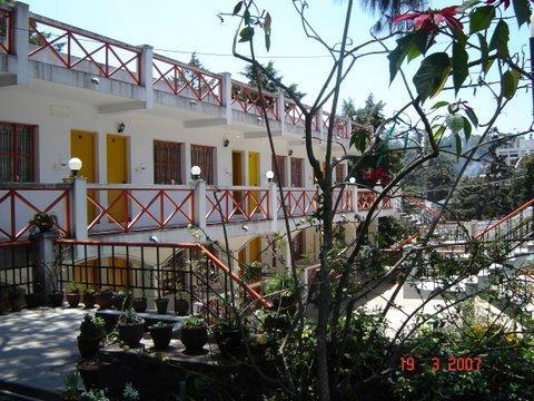 Hotel Stonycroft Kodaikanal Exterior photo